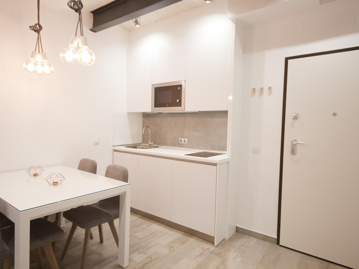 Apartamento Nuevo Y De Lujo En Puerta Del Sol Madrid Exterior foto